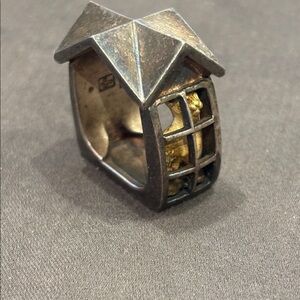 Hand crafted sterling cat in the window ring